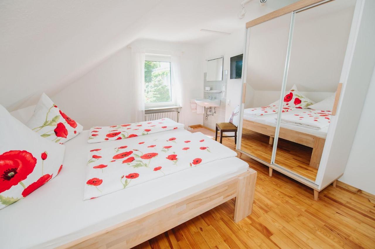 Ferienwohnung Menzer Am See อูนิงเกน ภายนอก รูปภาพ